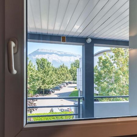 B&B Hotel Grenoble Universite 1 Жьер Экстерьер фото