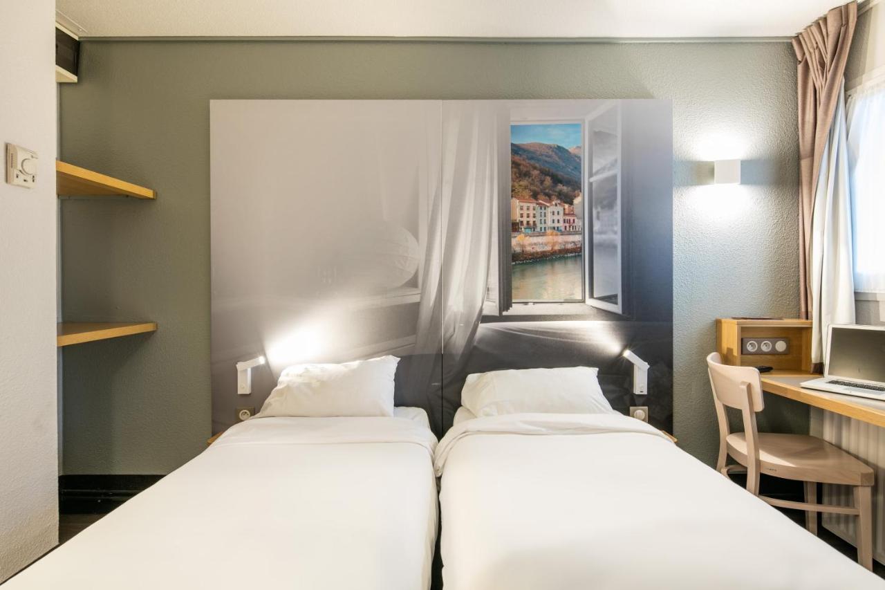 B&B Hotel Grenoble Universite 1 Жьер Экстерьер фото